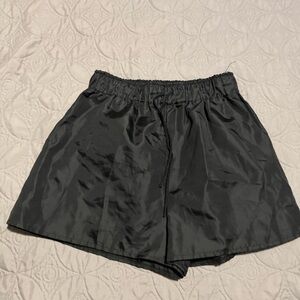Missguided shorts